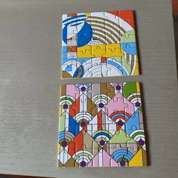 Frank Lloyd Wright Jigsaw Puzzle Set - Picture 9 of 12
